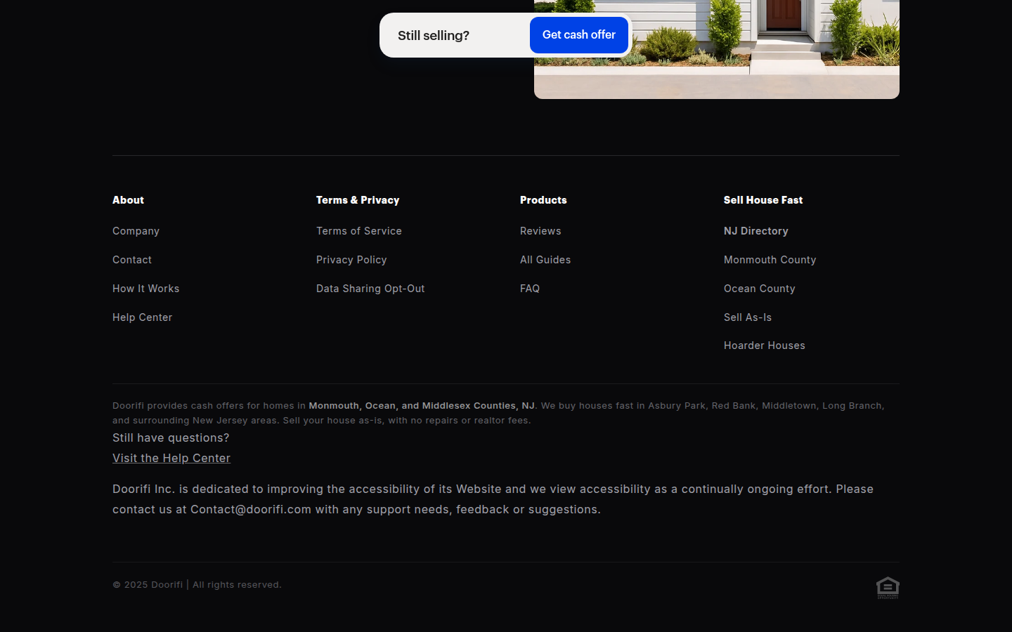 Doorifi four-column footer with policy links